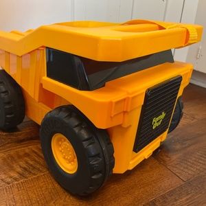 Ride On Dump Truck Suitcase